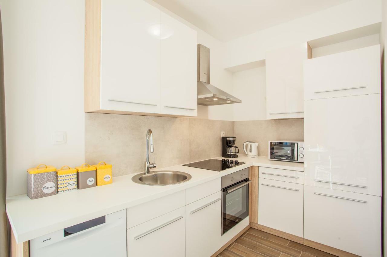 Apartment D Cres Luaran gambar